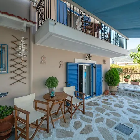 Casa Di Marinos *